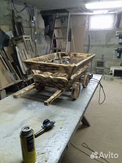 Телега для сада декоративная