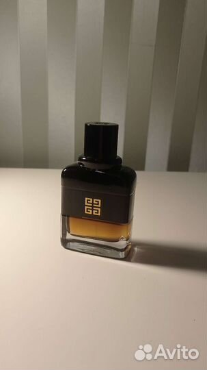 Givenchy gentleman reserve privee