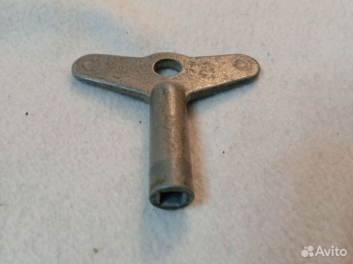 Ключ от часов СССР