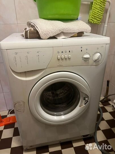 Стиральная машина indesit на запчасти