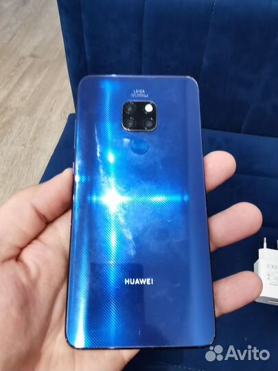 HUAWEI Mate 20, 6/128 ГБ