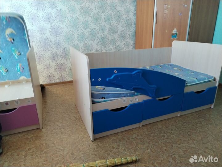 Детская кровать от 3 лет с матрасом бу