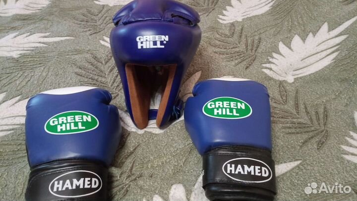 Шлем и перчатки green Hill