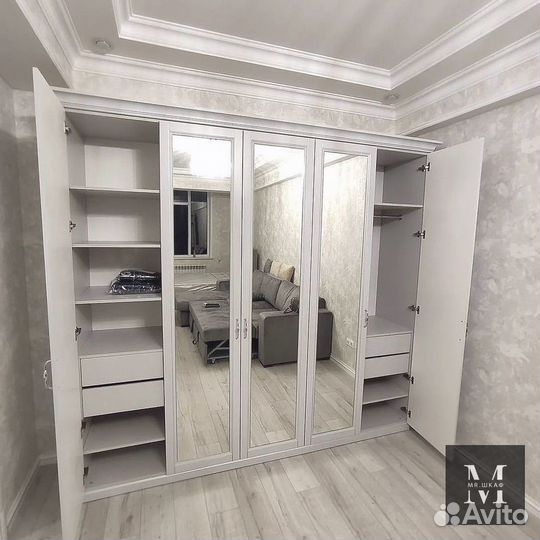 Шкаф трехстворчатый (и другие)