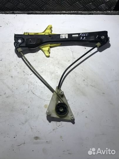 Стеклоподъемник задний левый Volkswagen Polo