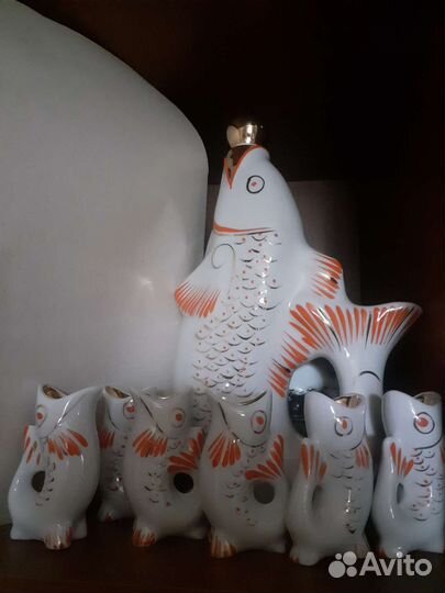 Соусник.рыбка.ваза.сервиз кофейный