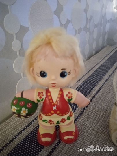 Фигурки - болванчики. Колкий пластик СССР