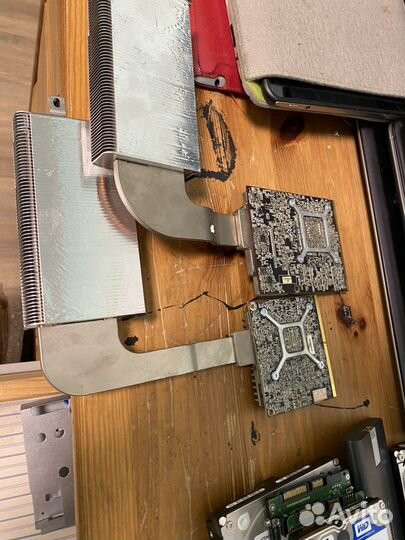 Материнские платы и видеокарты iMac