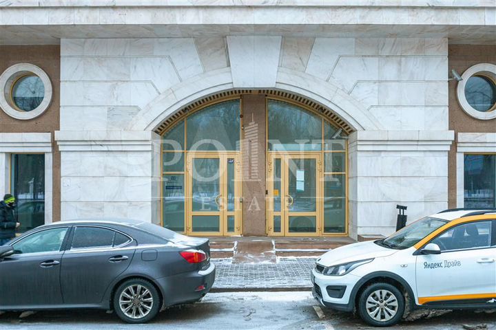 Сдам офисное помещение, 320.4 м²