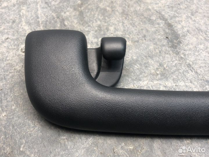 Зад лев ручка потолка Stinger GT