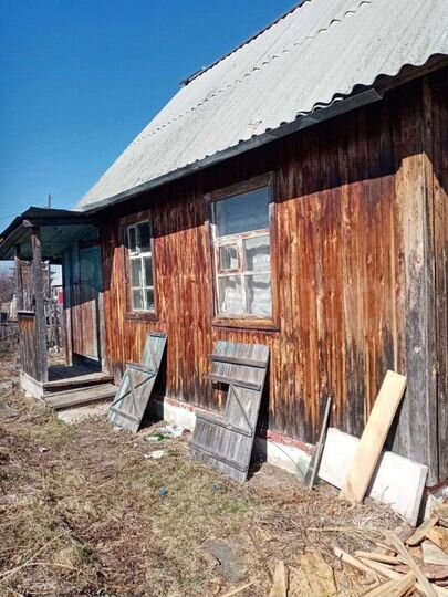 Дача 20 м² на участке 8 сот.