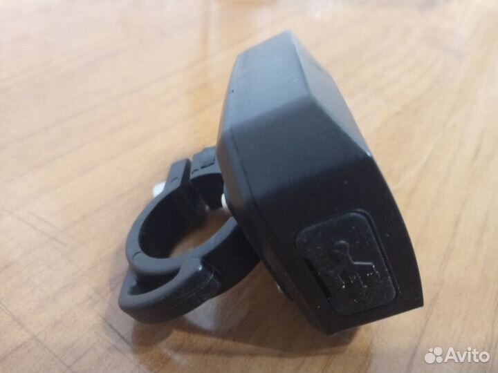 USB зарядное устройство на руль