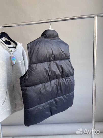 Жилетка moncler