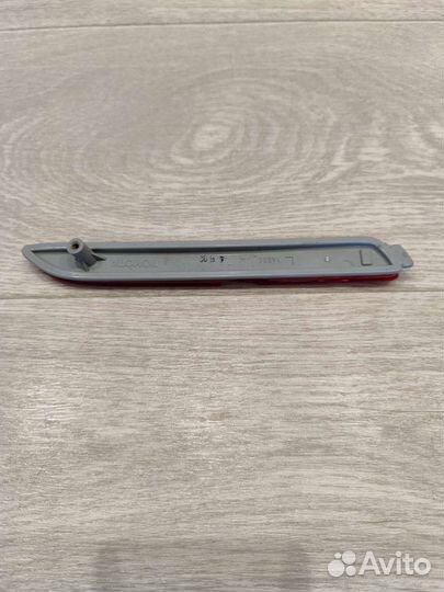 Отражатель заднего бампера Тойота Камри 50