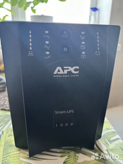 Ибп apc SMART ups