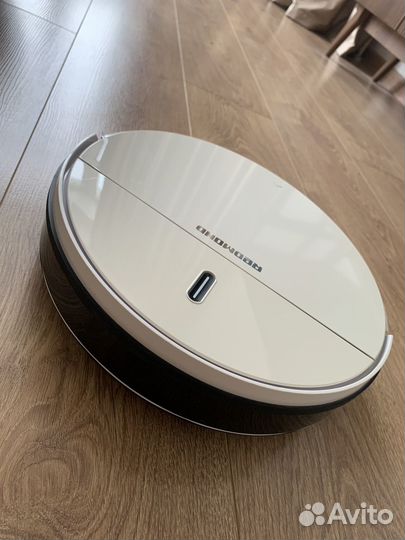 Робот пылесос