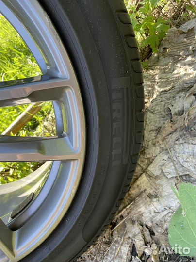 Pirelli Cinturato P7 275/45 R18 и 275/40 R18