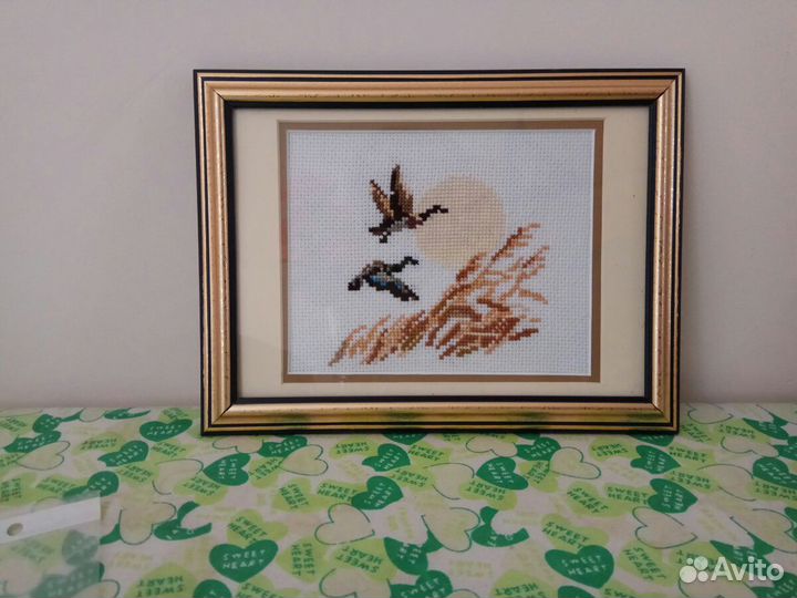Картина с вышивкой