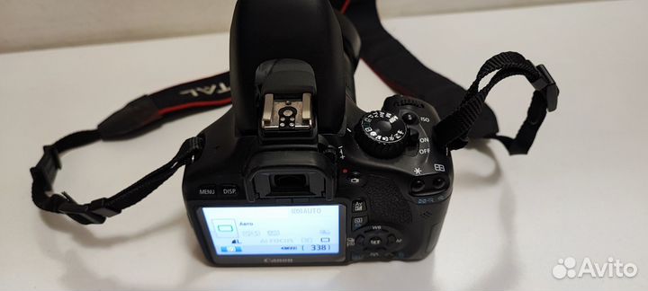 Фотоаппарат Canon EOS 550D Kit 18-135