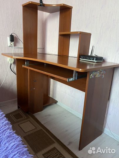 Компьютерный стол