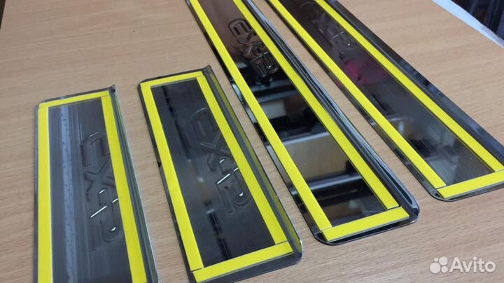 Накладки на пороги Mazda CX-5 (нержавейка)