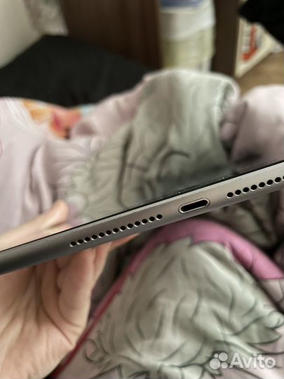 iPad 5 поколения 2017