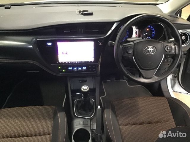 Toyota Auris 1.8 МТ, 2018, 69 758 км