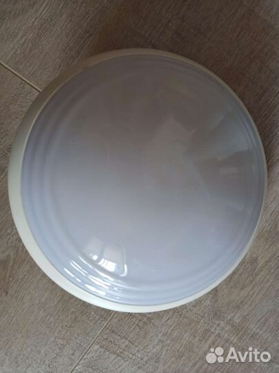 Светильник потолочный