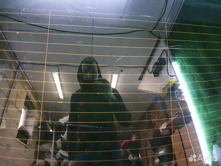 Стекло заднее Mercedes E W213 (2016-2020)