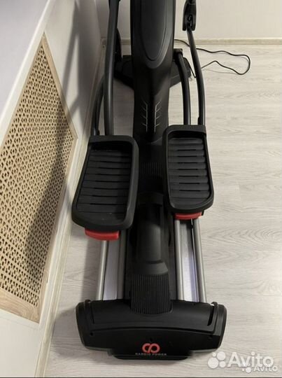 Эллиптический тренажер Cardio power
