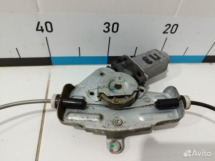 Стеклоподъемник электр. задний правый RIO 2011