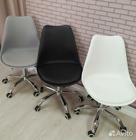 Компьютерное кресло новое