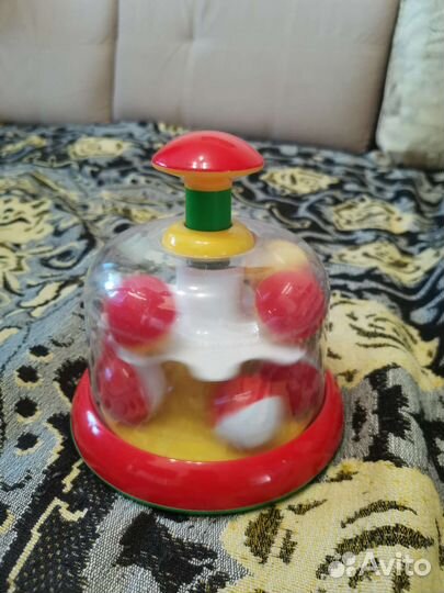 Юла карусель с шариками