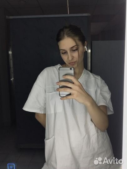 Массажистка