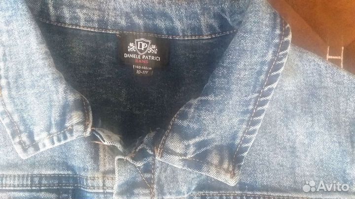 Джинсовая куртка