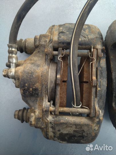 Передние супорта Мазда мх3 цена за пару