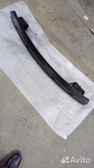 Усилитель бампера переднего Хёндай Акцент