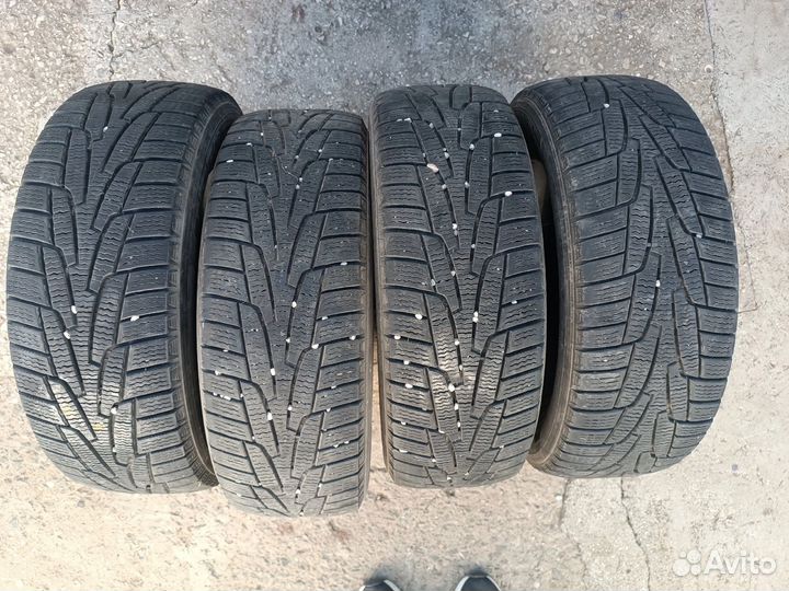Kumho I'Zen Wis KW19 65/180 R15