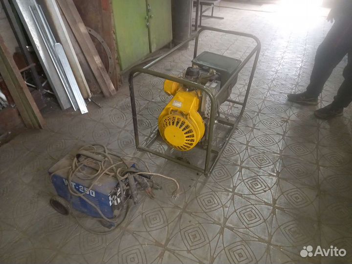 Военный дизель-генератор, 380/220, Россия, 2005 г