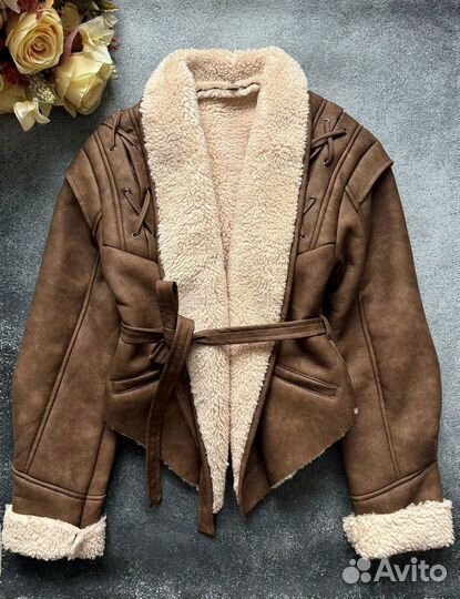 Дубленка женская с поясом