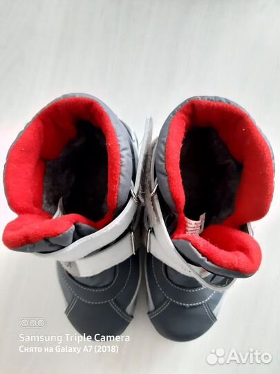 Лыжные ботинки