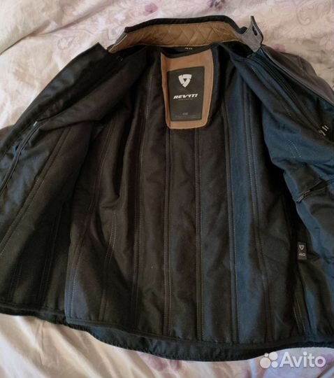 Мотокуртка женская кожаная Revit