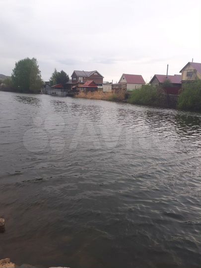 Дача 50 м² на участке 8 сот.