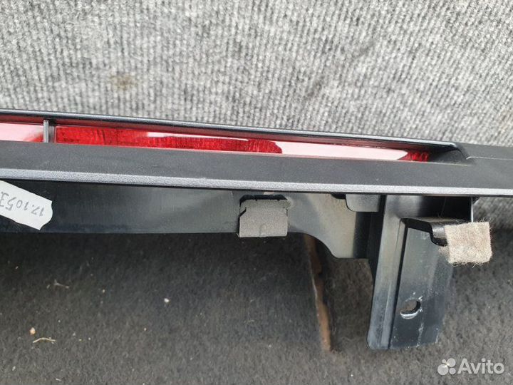 Фонарь стоп-сигнала Mercedes-Benz C-Class W204