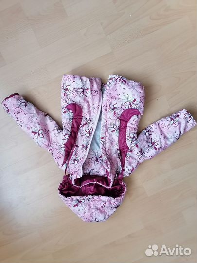 Весенняя куртка для девочки 92