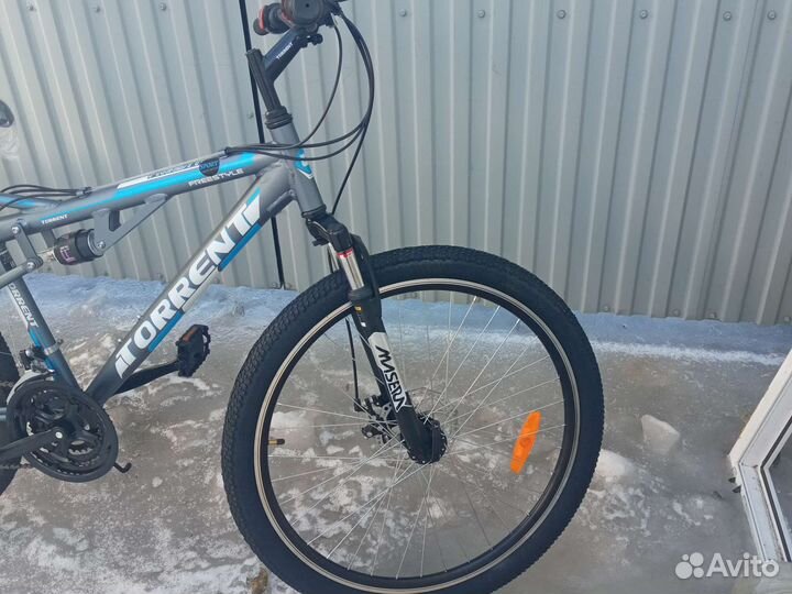 Велосипед,новый. Рама алюминий.колеса 26