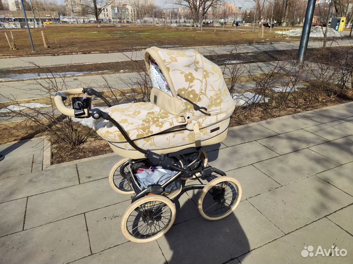 Детская коляска 3 в 1