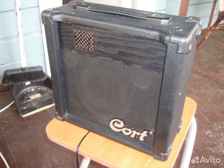 Ламповый комбоусилитель