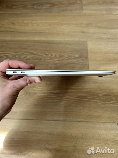 Apple MacBook Air 2020 8/256Gb Silver