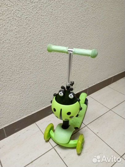 Самокат детский трехколесный светящиеся колеса